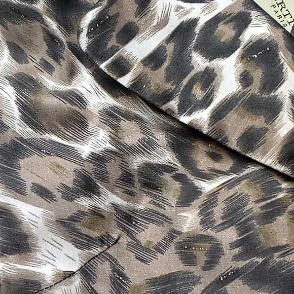 Vertigo Paris Double Breasted Trenchcoat, women's size medium - Picture 13 of 13